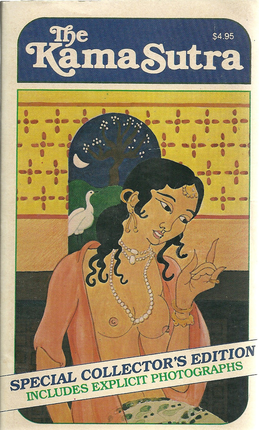 Uxlayotgan qiz bilan jinsiy aloqa video Rus pornosi: Ikki qiz jinsiy aloqa qilish uchun kochada bir yigitni olib ketishadi.